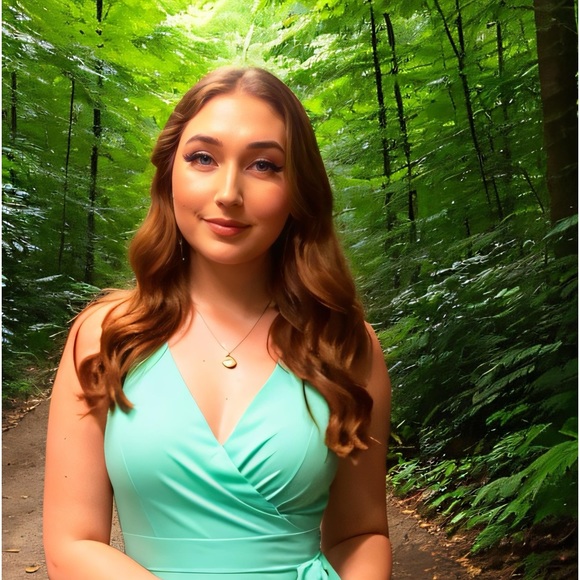 Meet your Posher, Kiley - Picture 1 of 1
